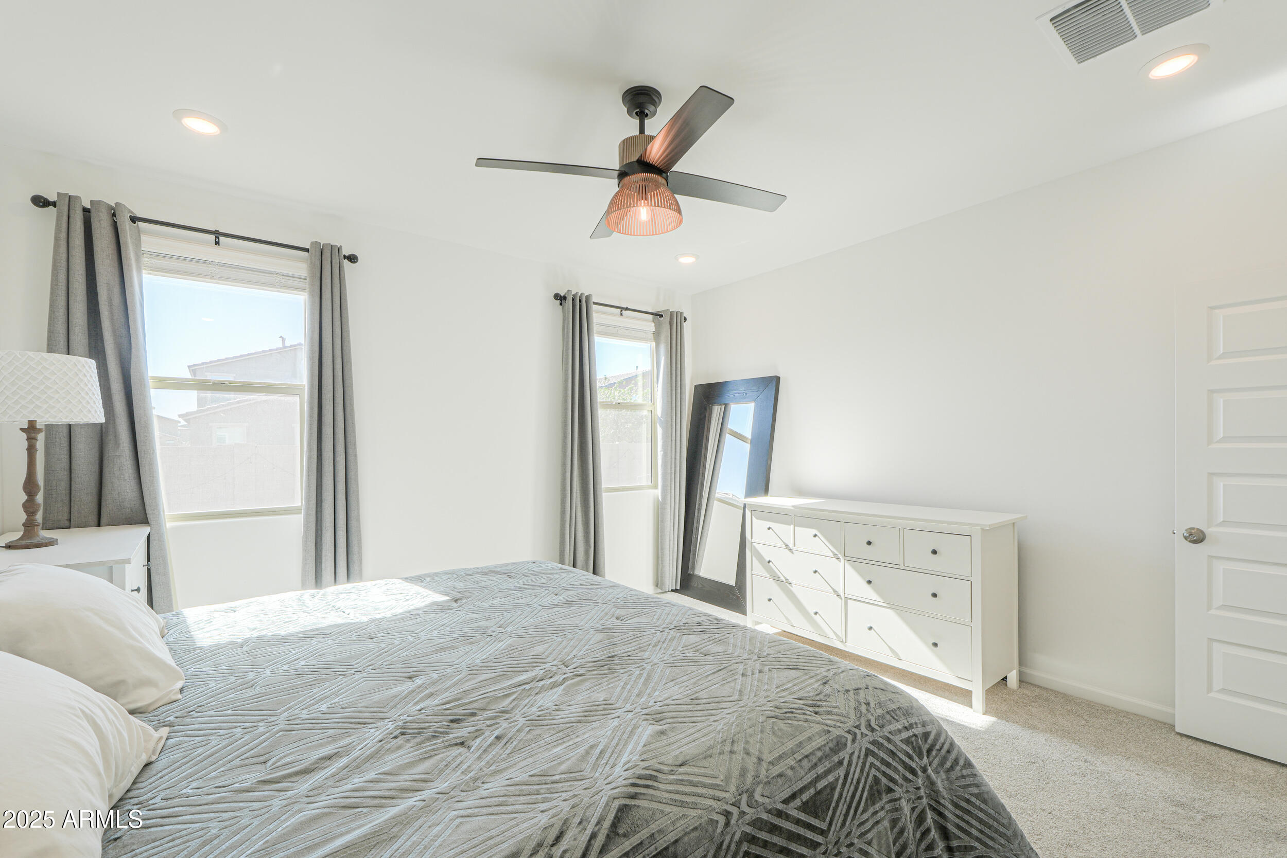 10575 West Kerrigan Lane Marana, AZ 85653 - Photo 32 of 67 31