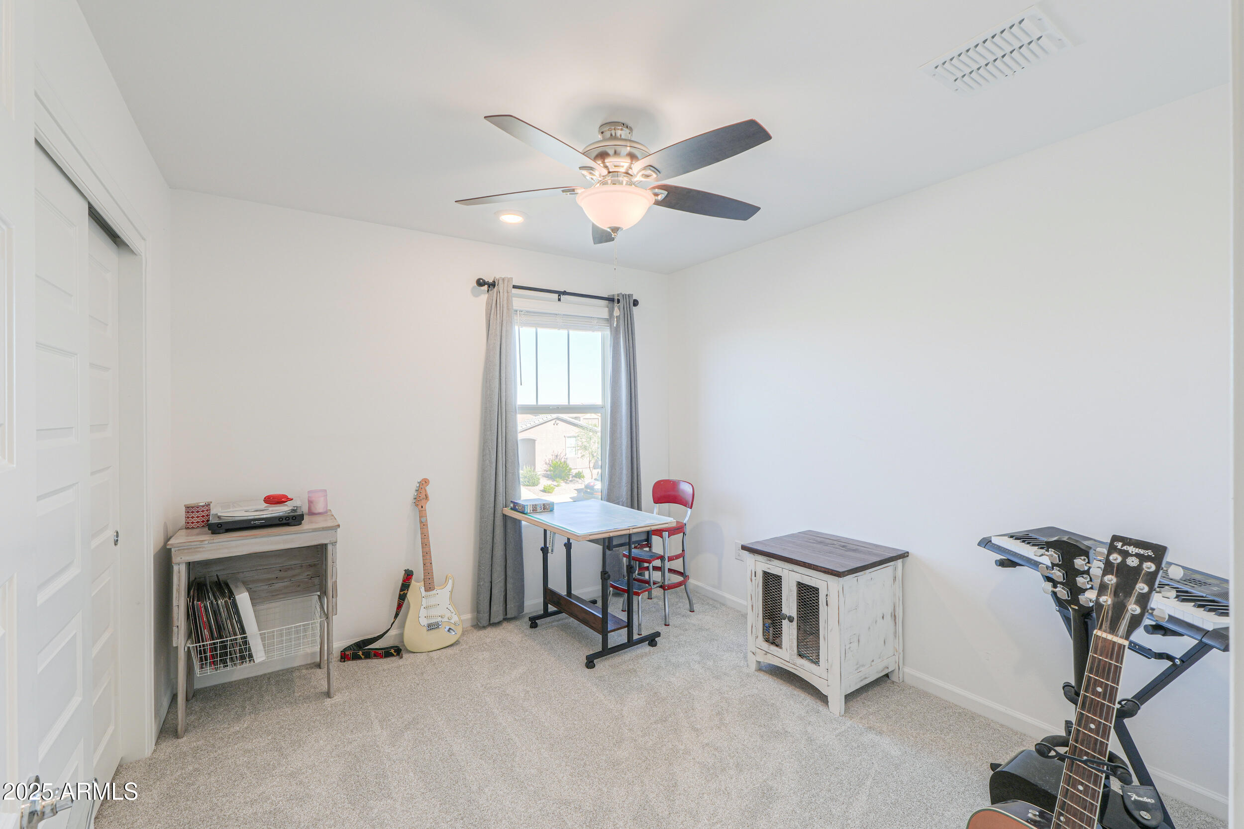 10575 West Kerrigan Lane Marana, AZ 85653 - Photo 44 of 67 43