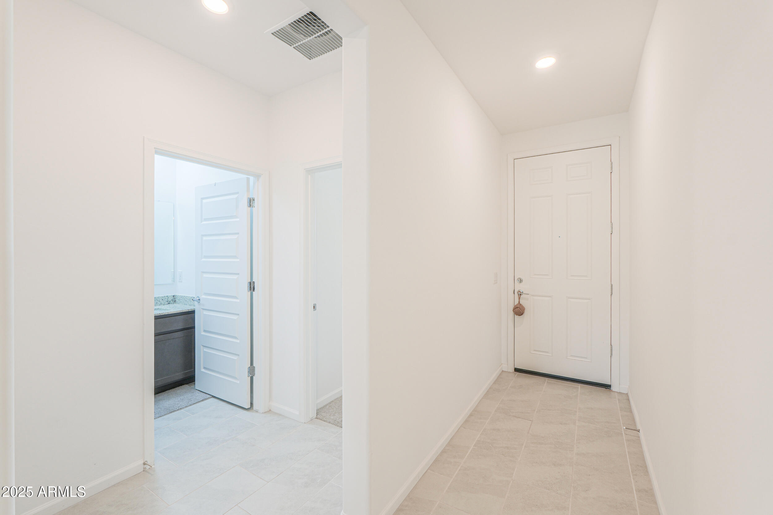 10575 West Kerrigan Lane Marana, AZ 85653 - Photo 8 of 67 07