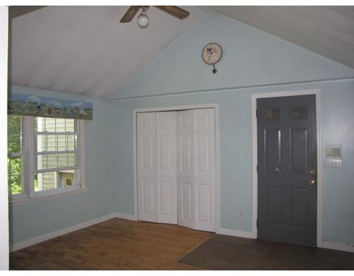 127 Aldrich Road Bridgewater, MA 02324 - Photo 5 of 21 Gallery Image 5