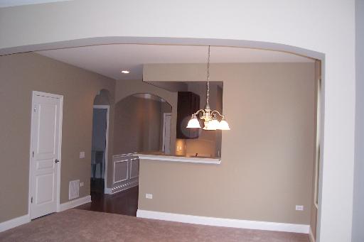 840 Voyage Way Elgin, IL 60124 - Photo 7 of 16