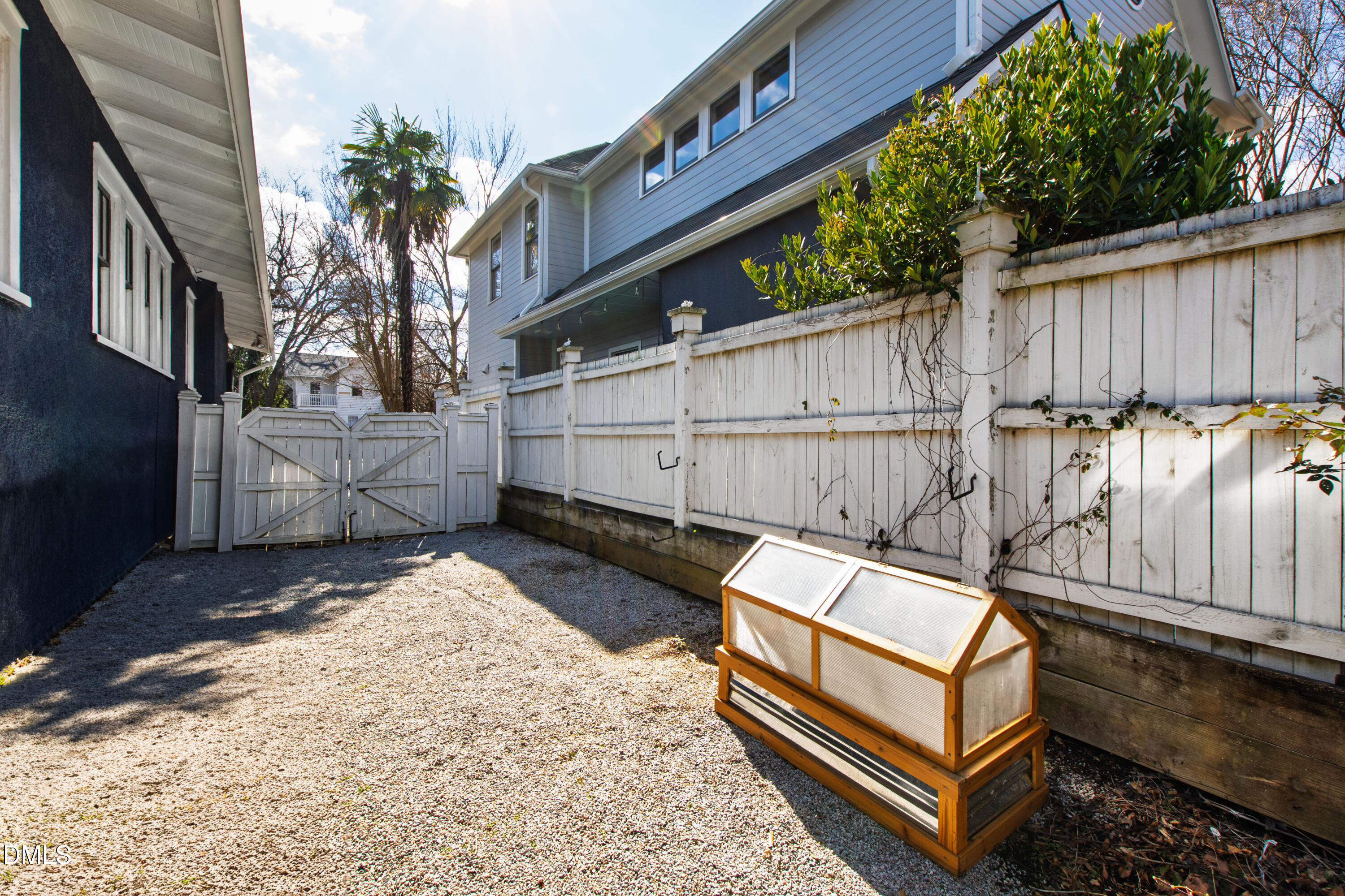 541 East Jones Street Raleigh, NC 27601 - Photo 37 of 46 Jones (37)