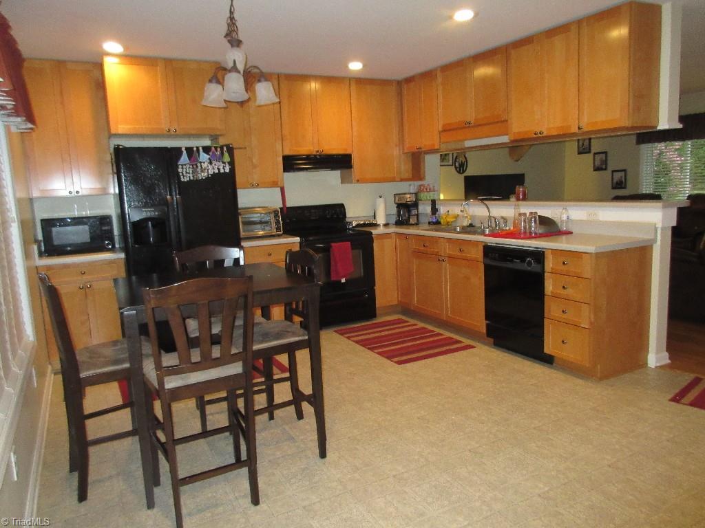 280 Walt Wilson Road Mocksville, NC 27028 - Photo 2 of 13 Gallery Image 2