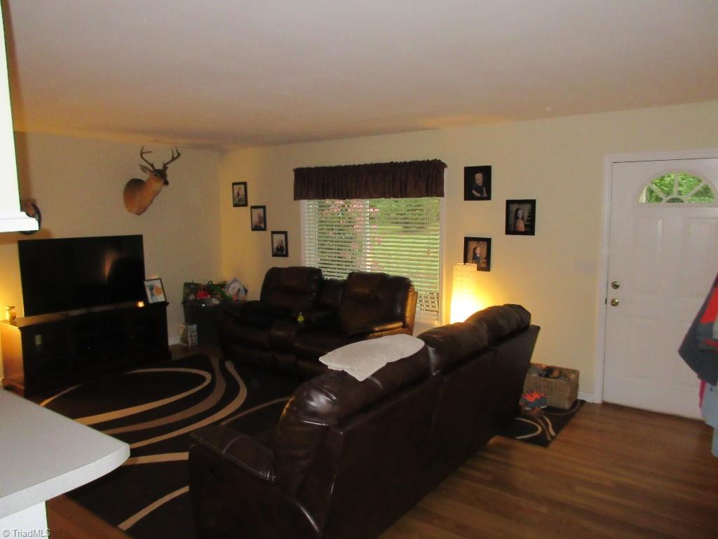 280 Walt Wilson Road Mocksville, NC 27028 - Photo 3 of 13 Gallery Image 3