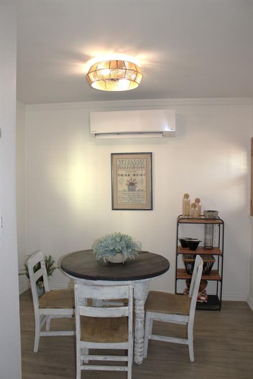 2629 Fox Point Road Quinlan, TX 75474 - Photo 10 of 30 a view of a dining room with furniture