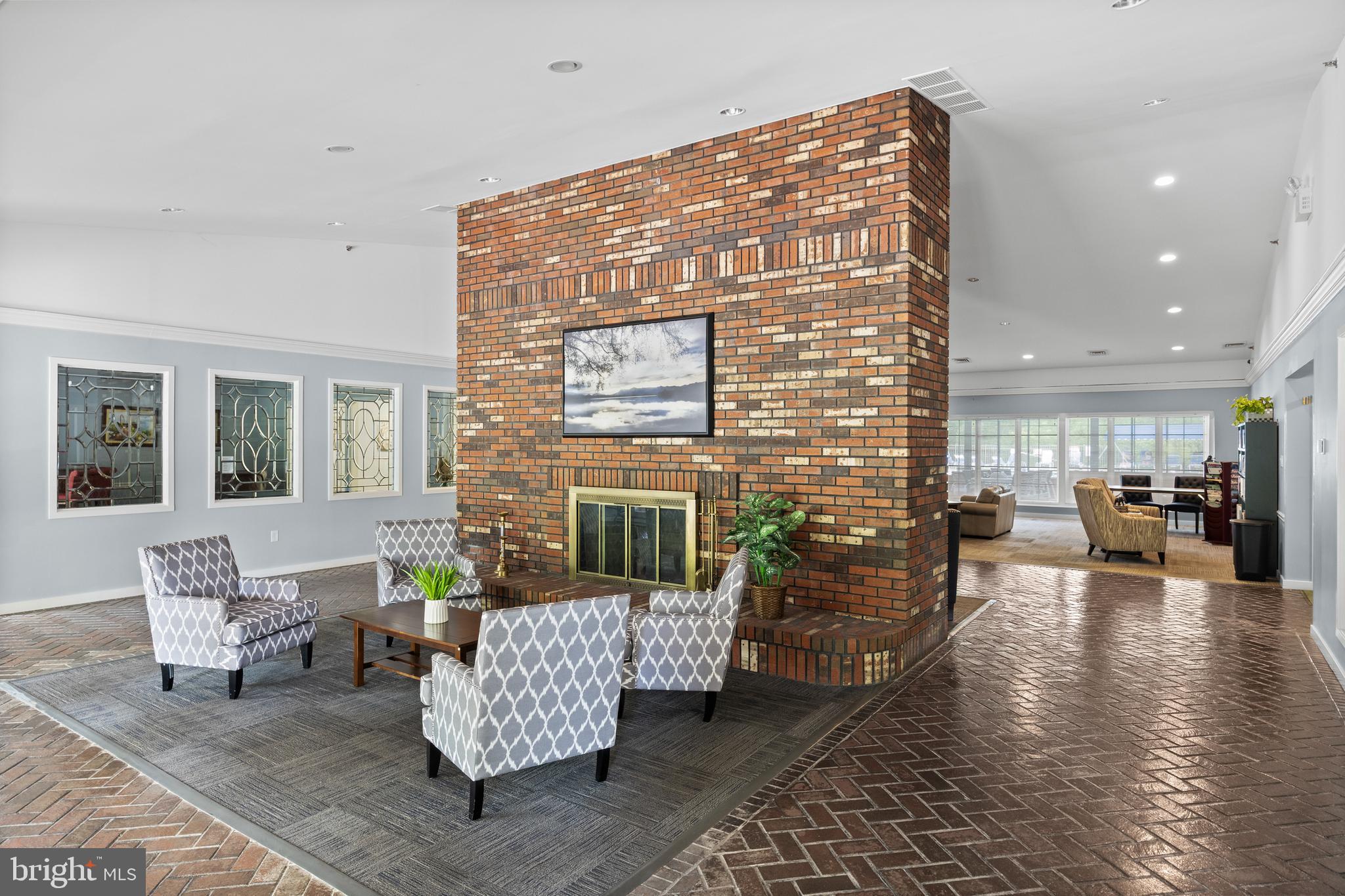 7 Covered Bridge Circle Columbus, NJ 08022 - Photo 28 of 40 a living room with furniture and a table