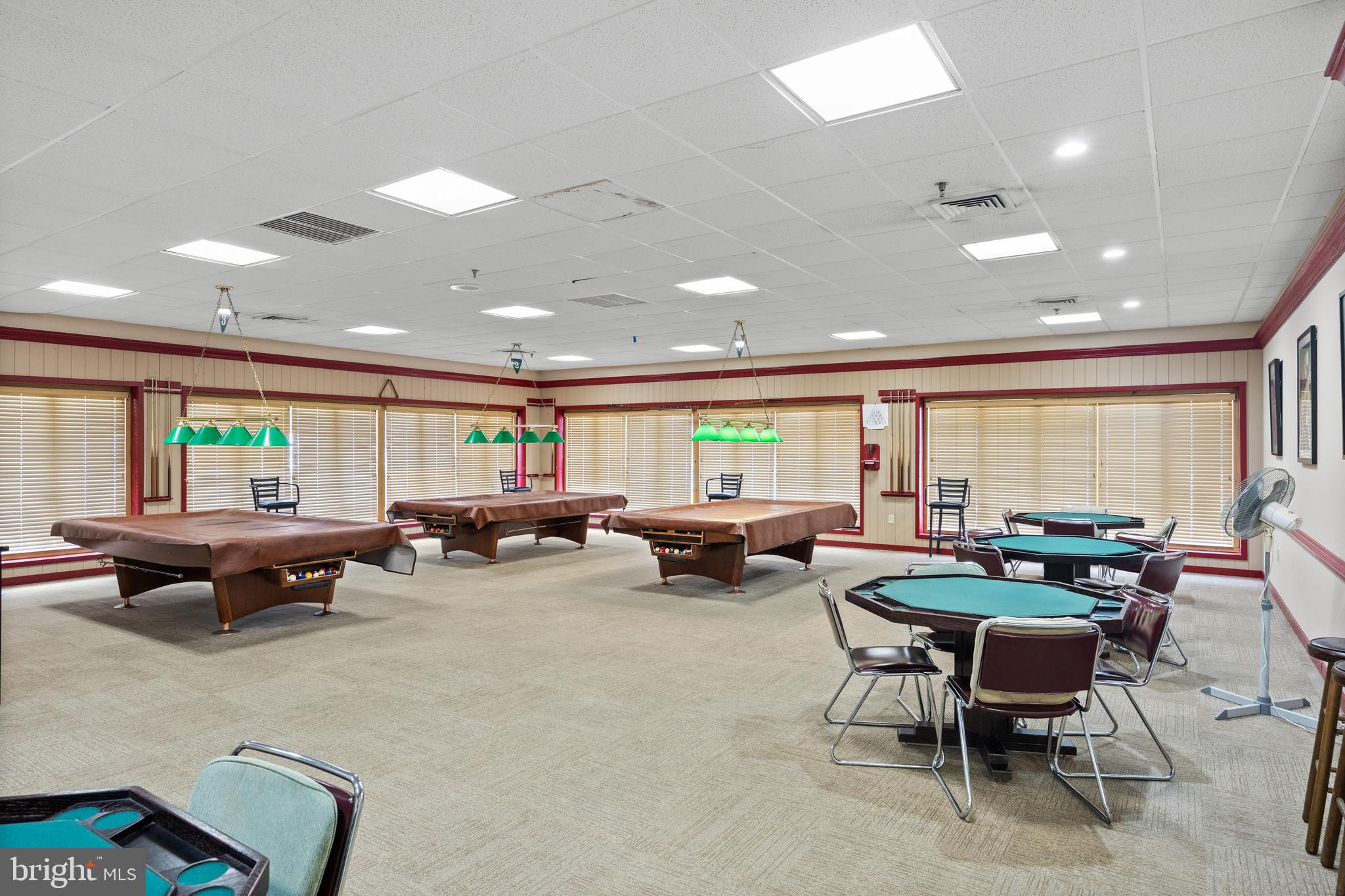 7 Covered Bridge Circle Columbus, NJ 08022 - Photo 32 of 40 a living room with furniture a window and a table