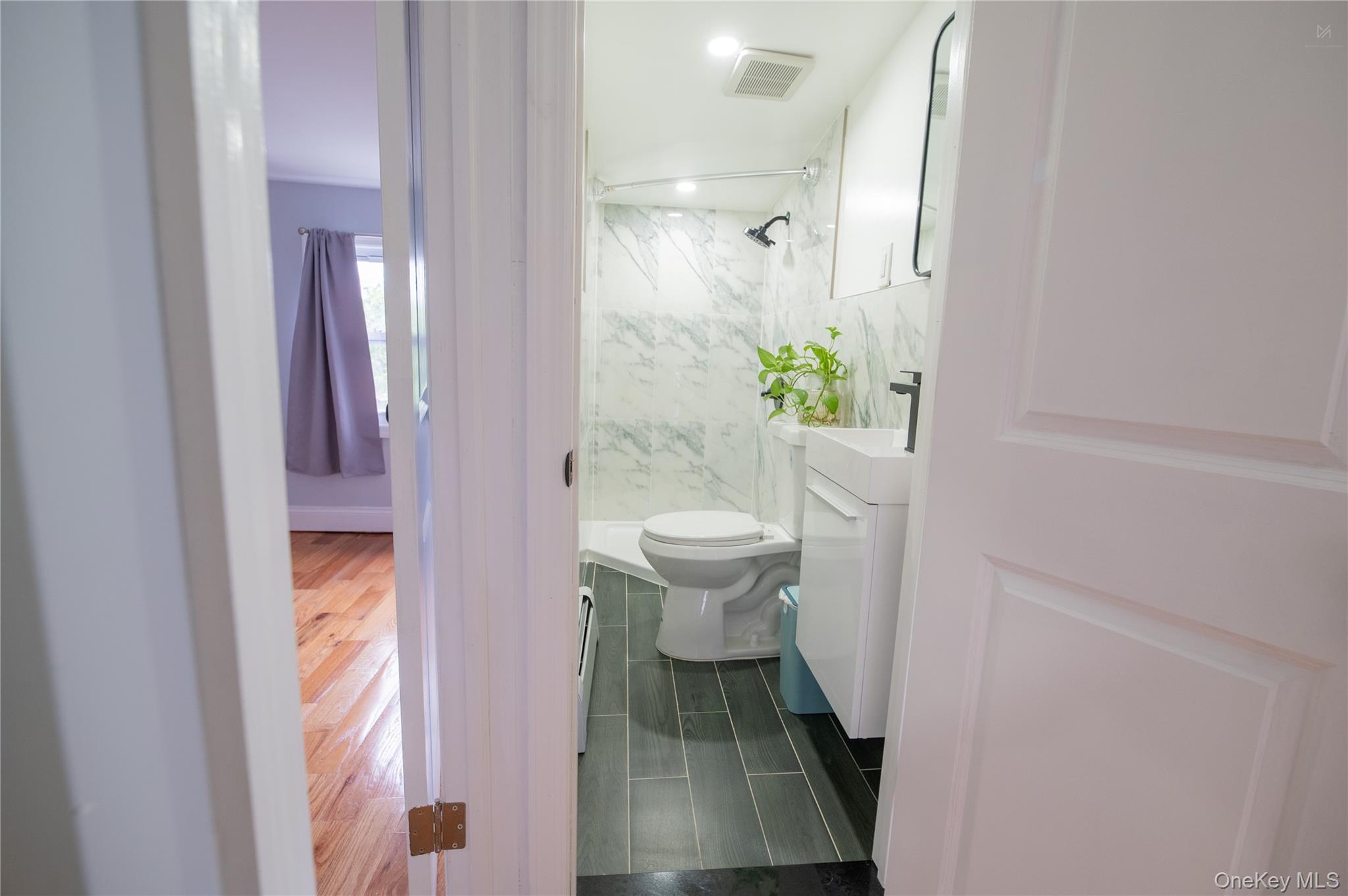 167-38 109th Road Queens, NY 11433 - Photo 27 of 36