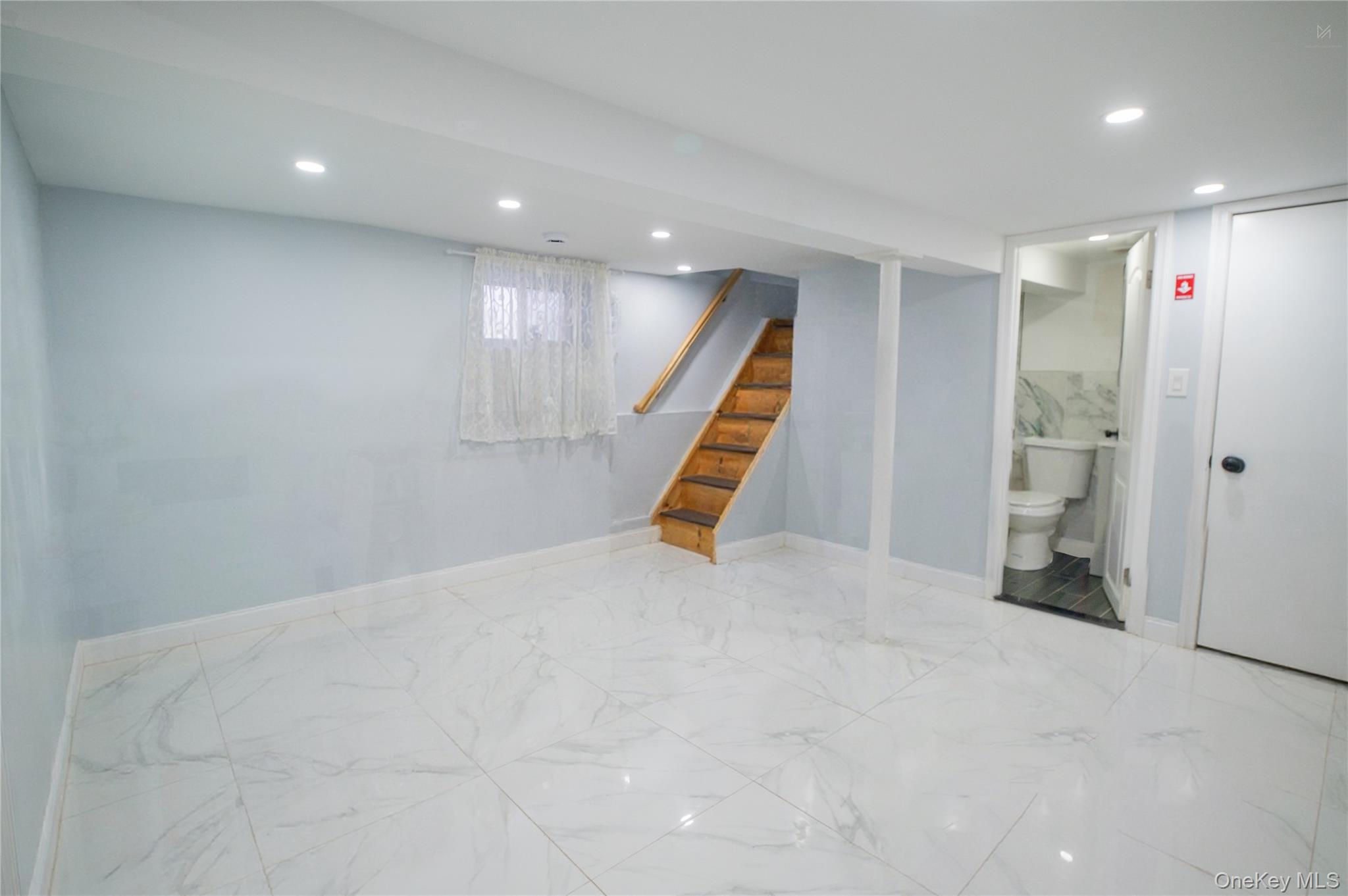 167-38 109th Road Queens, NY 11433 - Photo 28 of 36