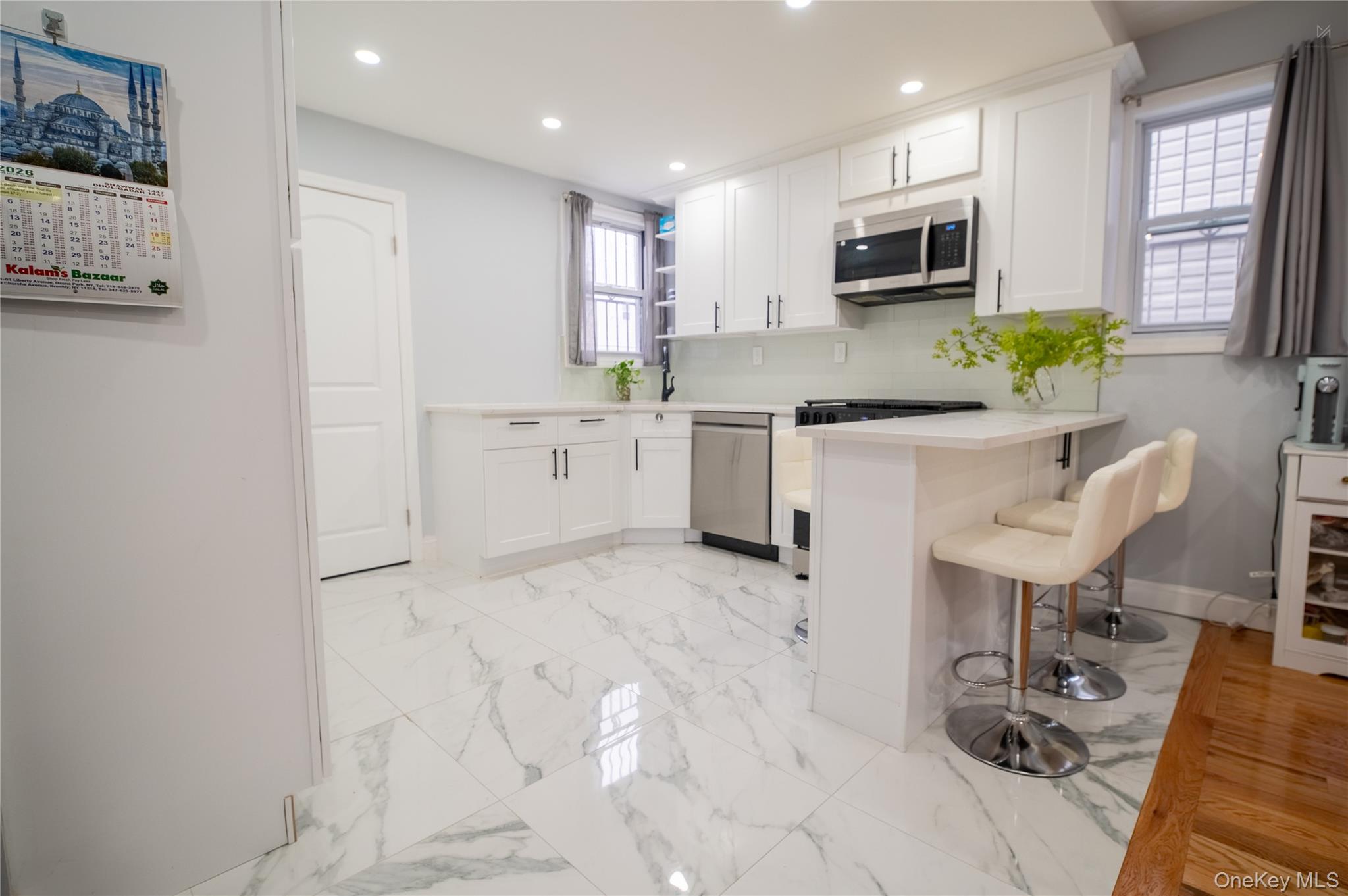 167-38 109th Road Queens, NY 11433 - Photo 5 of 36