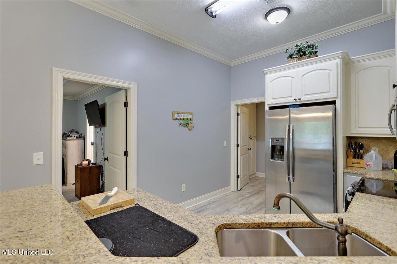 104 Greenfield Ridge Drive Brandon, MS 39042 - Photo 9 of 26 IMG_2502