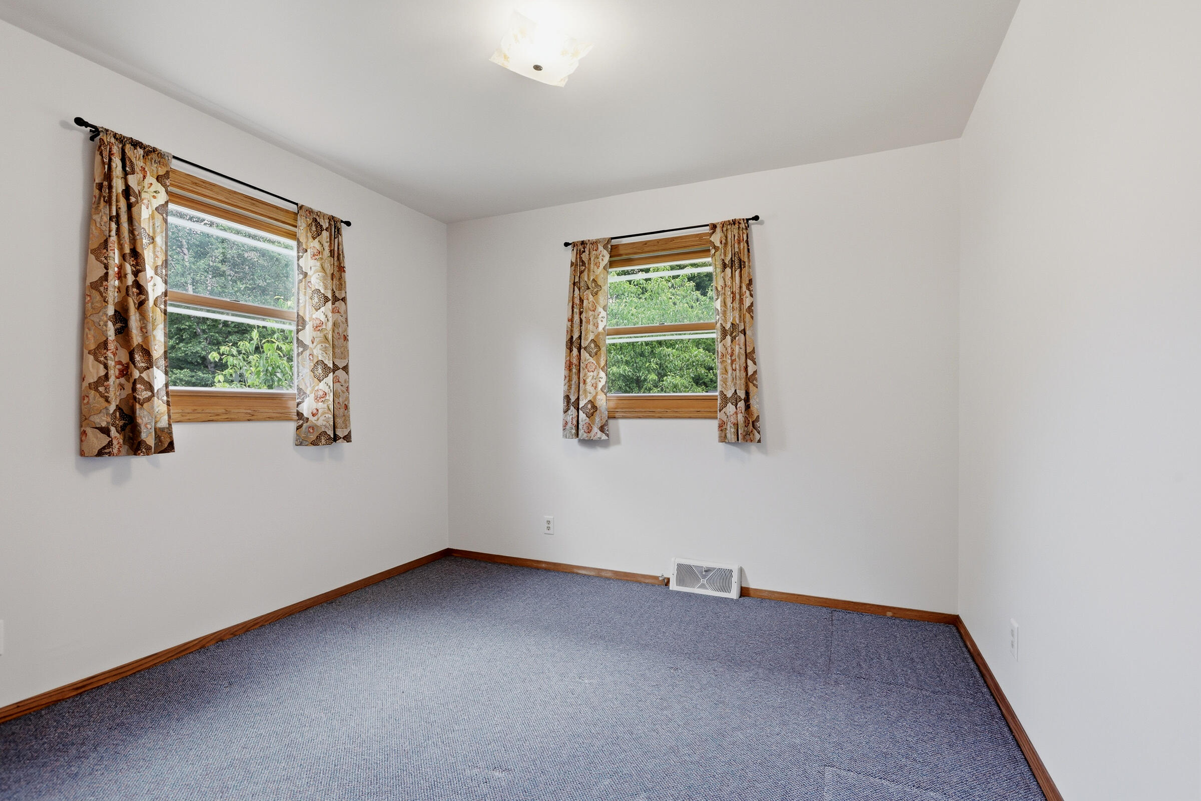 7423 Maple Lane Two Rivers, WI 54241 - Photo 29 of 51 7423MapleLn-26