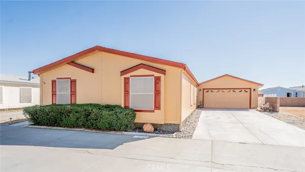 $179,900 | 22241 Nisqually Road, Unit 74, Apple Valley, CA 92308