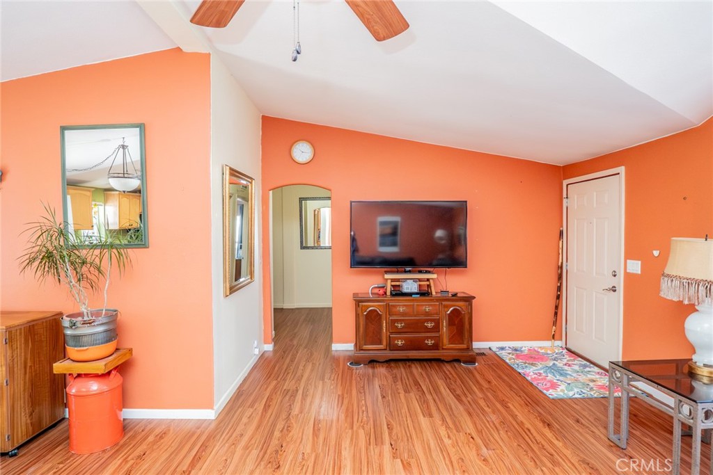 22241 Nisqually Road, Unit 74 Apple Valley, CA 92308 - Photo 11 of 56