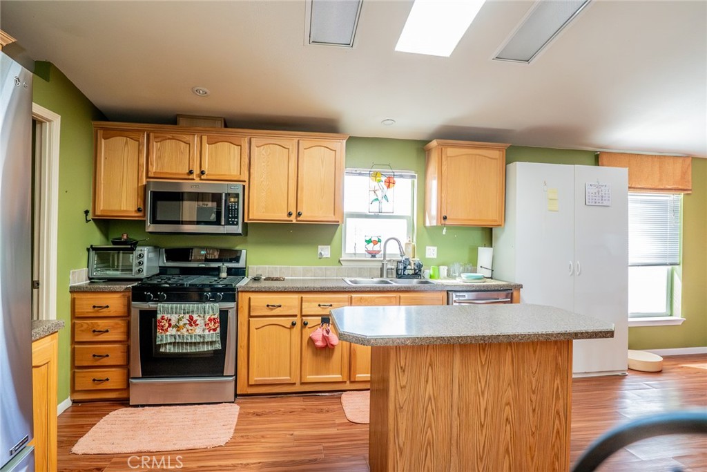 22241 Nisqually Road, Unit 74 Apple Valley, CA 92308 - Photo 13 of 56