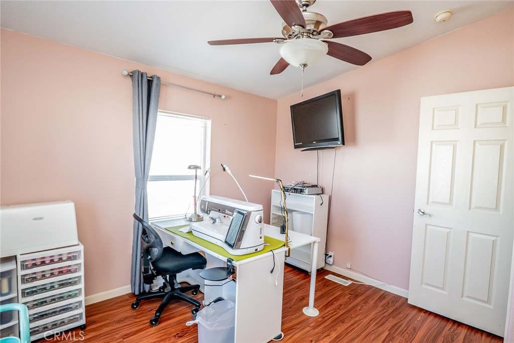 22241 Nisqually Road, Unit 74 Apple Valley, CA 92308 - Photo 22 of 56