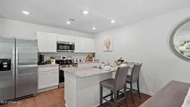 $223,400 | 5009 Quail Ridge Drive, Jackson, MS 39212