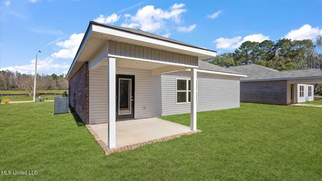 $223,400 | 5009 Quail Ridge Drive, Jackson, MS 39212