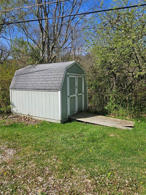 5579 Edwards Road Murrysville, PA 15668 - Photo 16 of 16 Gallery Image 16