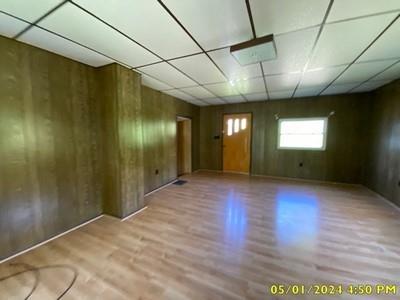 5579 Edwards Road Murrysville, PA 15668 - Photo 9 of 16 Gallery Image 9