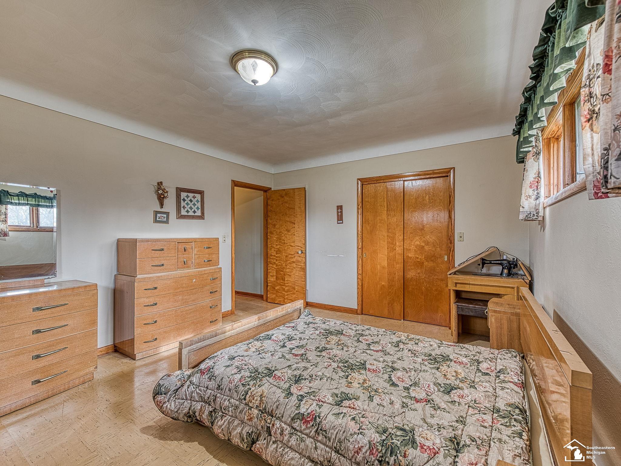 13332 Stowell Road Dundee, MI 48131 - Photo 17 of 54