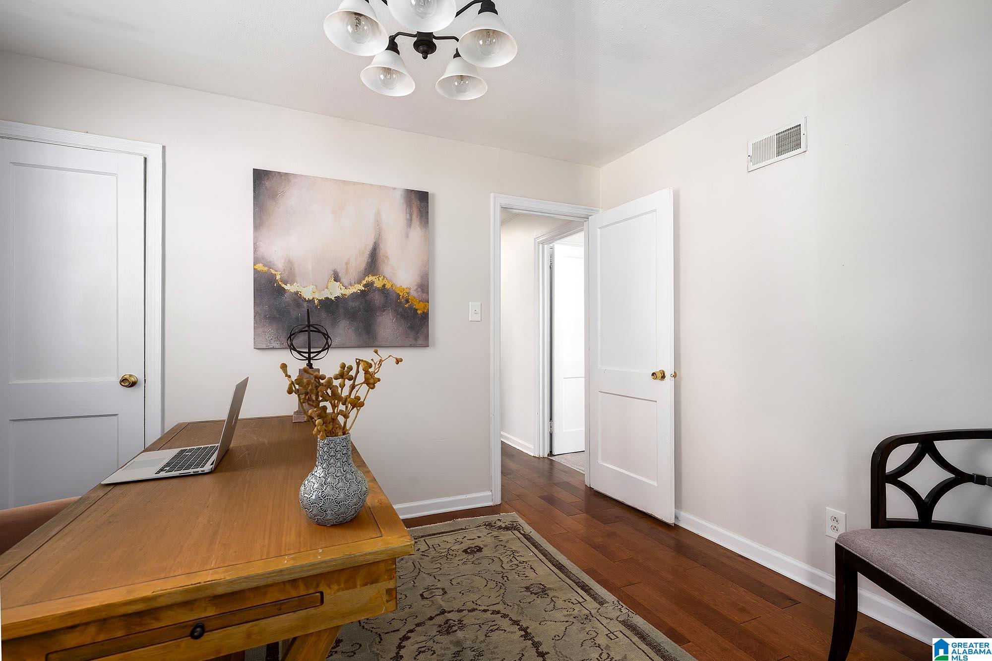 612 Strathmore Road Birmingham, AL 35213 - Photo 25 of 34