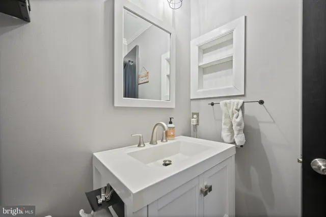 $975,000 | 3609 Hollands Branch Court, Street, MD 21154