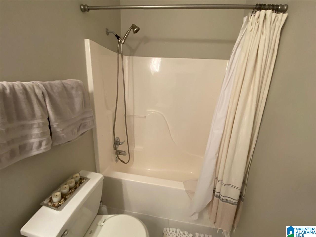 479 Summit Way Fultondale, AL 35068 - Photo 20 of 36