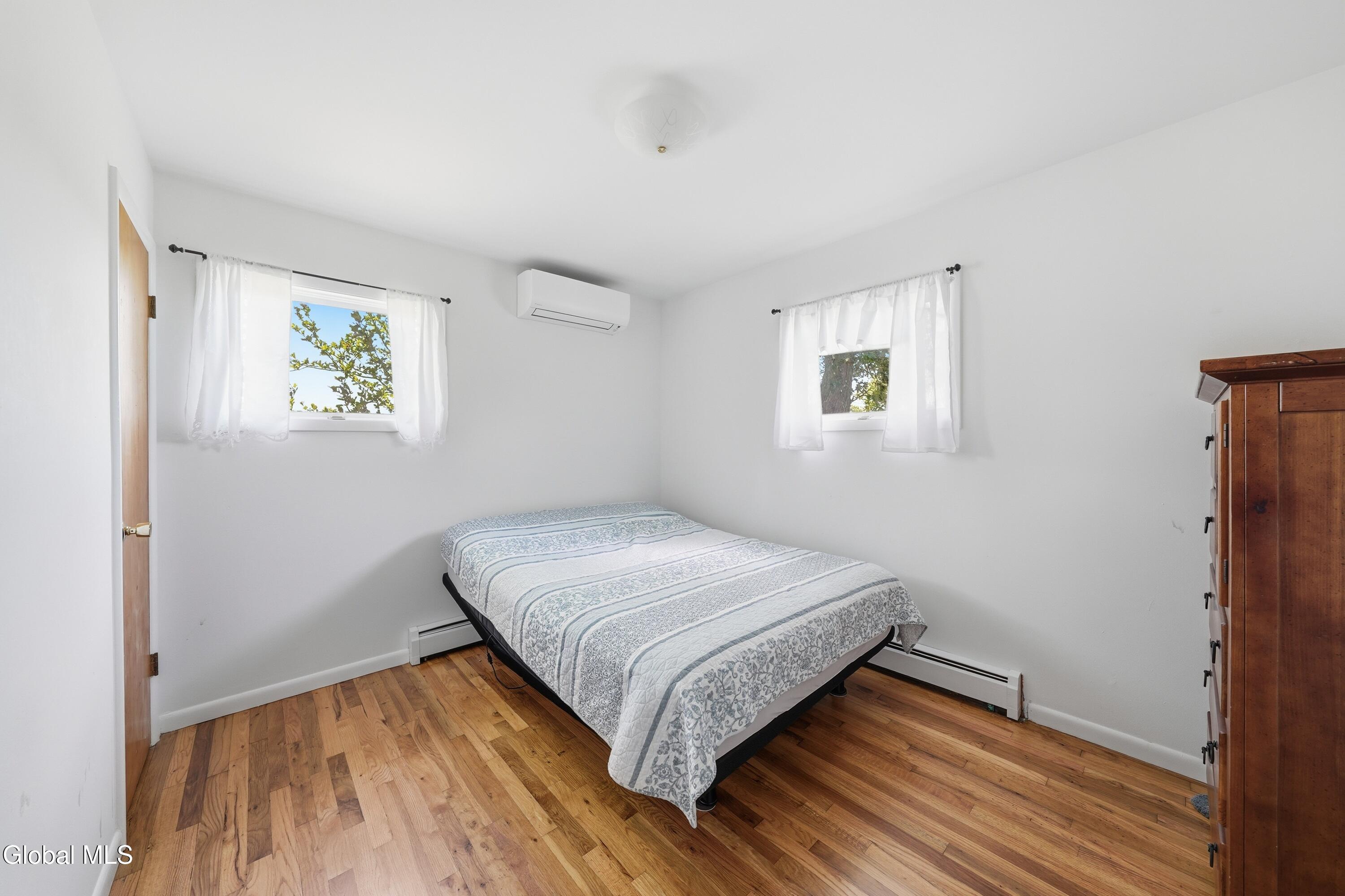412 Font Grove Road New Scotland, NY 12159 - Photo 12 of 32 DSC09864