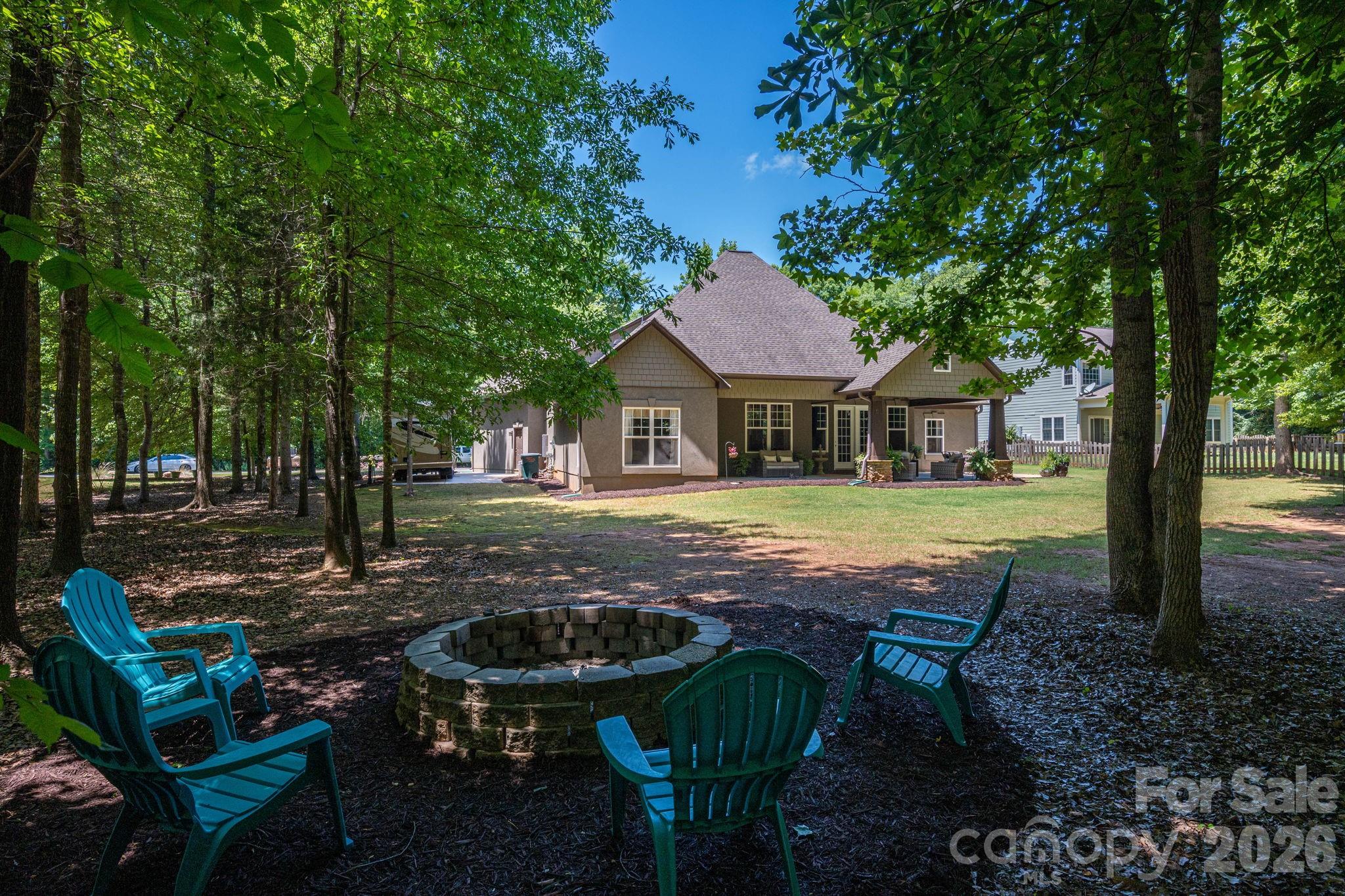 489 Evergreen Road Lake Wylie, SC 29710 - Photo 40 of 47
