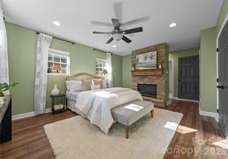 $924,000 | 112 Sardis View Road, Charlotte, NC 28211