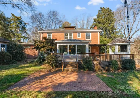 $924,000 | 112 Sardis View Road, Charlotte, NC 28211