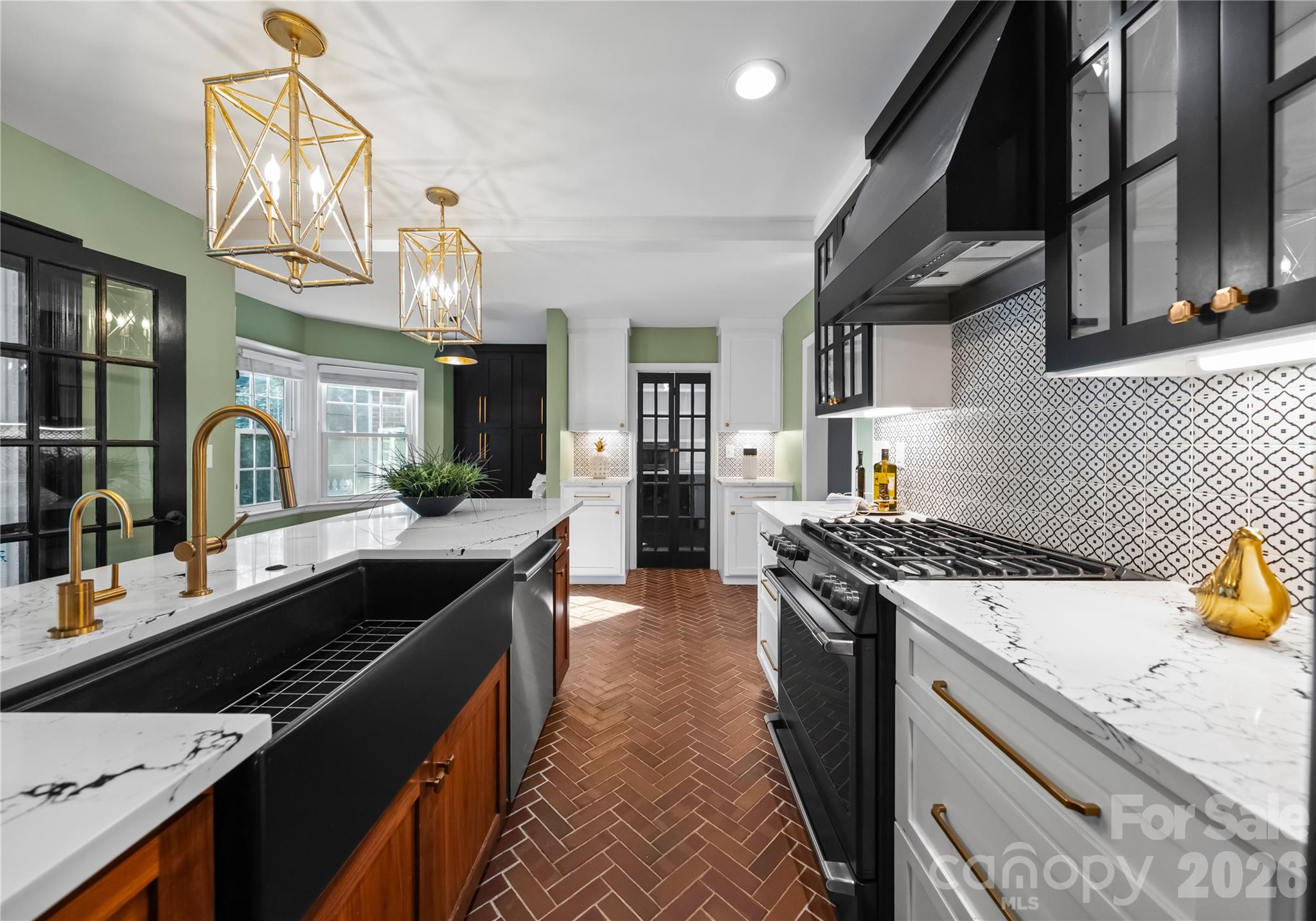 112 Sardis View Road Charlotte, NC 28211 - Photo 10 of 46