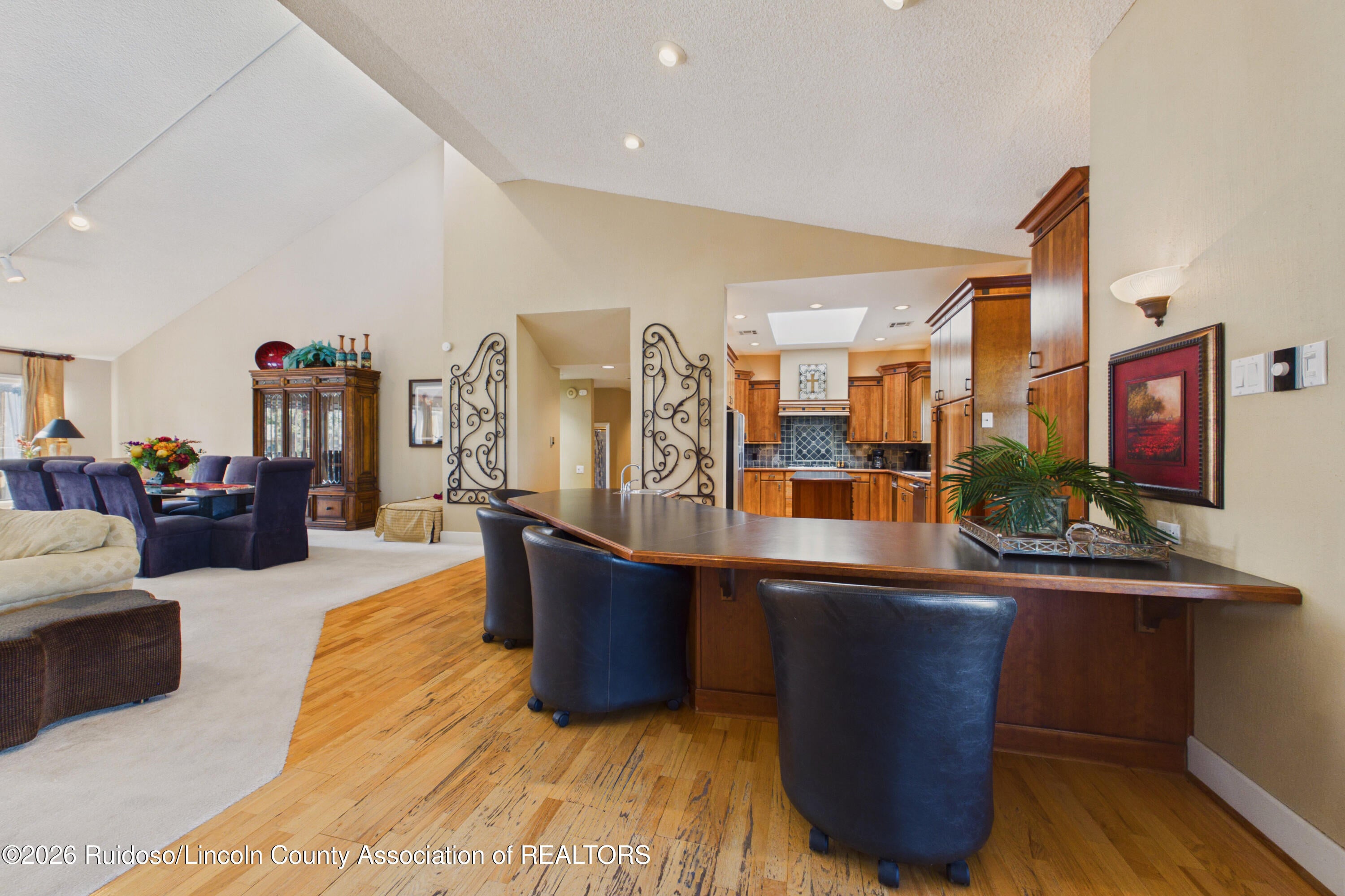 128 Pat Thompson Court Ruidoso, NM 88345 - Photo 20 of 71 Gallery Image 20