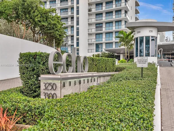 a view of a terrace with sitting area