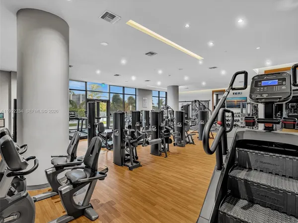 $3,400,000 | 3300 Northeast 188th Street, Unit 718, Aventura, FL 33180