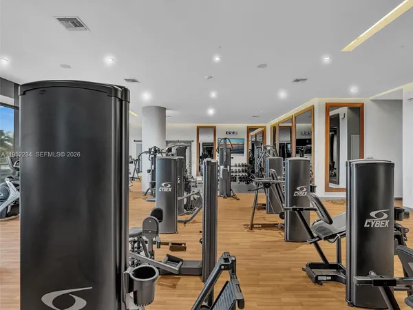 $3,400,000 | 3300 Northeast 188th Street, Unit 718, Aventura, FL 33180