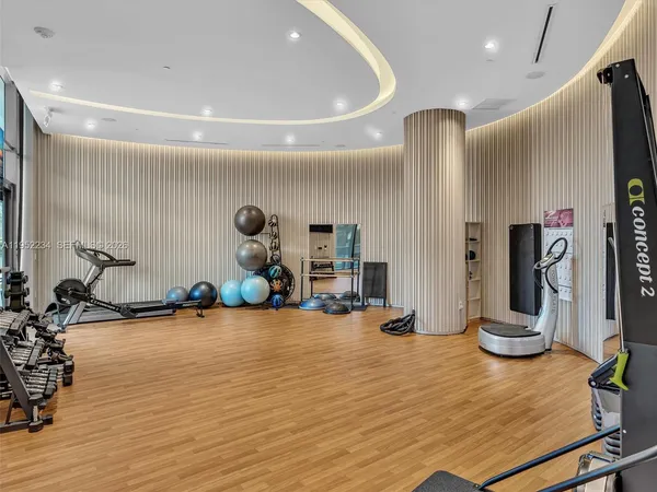 $3,400,000 | 3300 Northeast 188th Street, Unit 718, Aventura, FL 33180