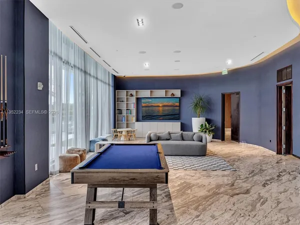 $3,400,000 | 3300 Northeast 188th Street, Unit 718, Aventura, FL 33180