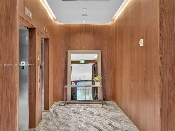 $3,400,000 | 3300 Northeast 188th Street, Unit 718, Aventura, FL 33180