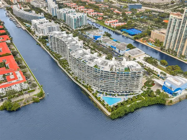 $3,400,000 | 3300 Northeast 188th Street, Unit 718, Aventura, FL 33180