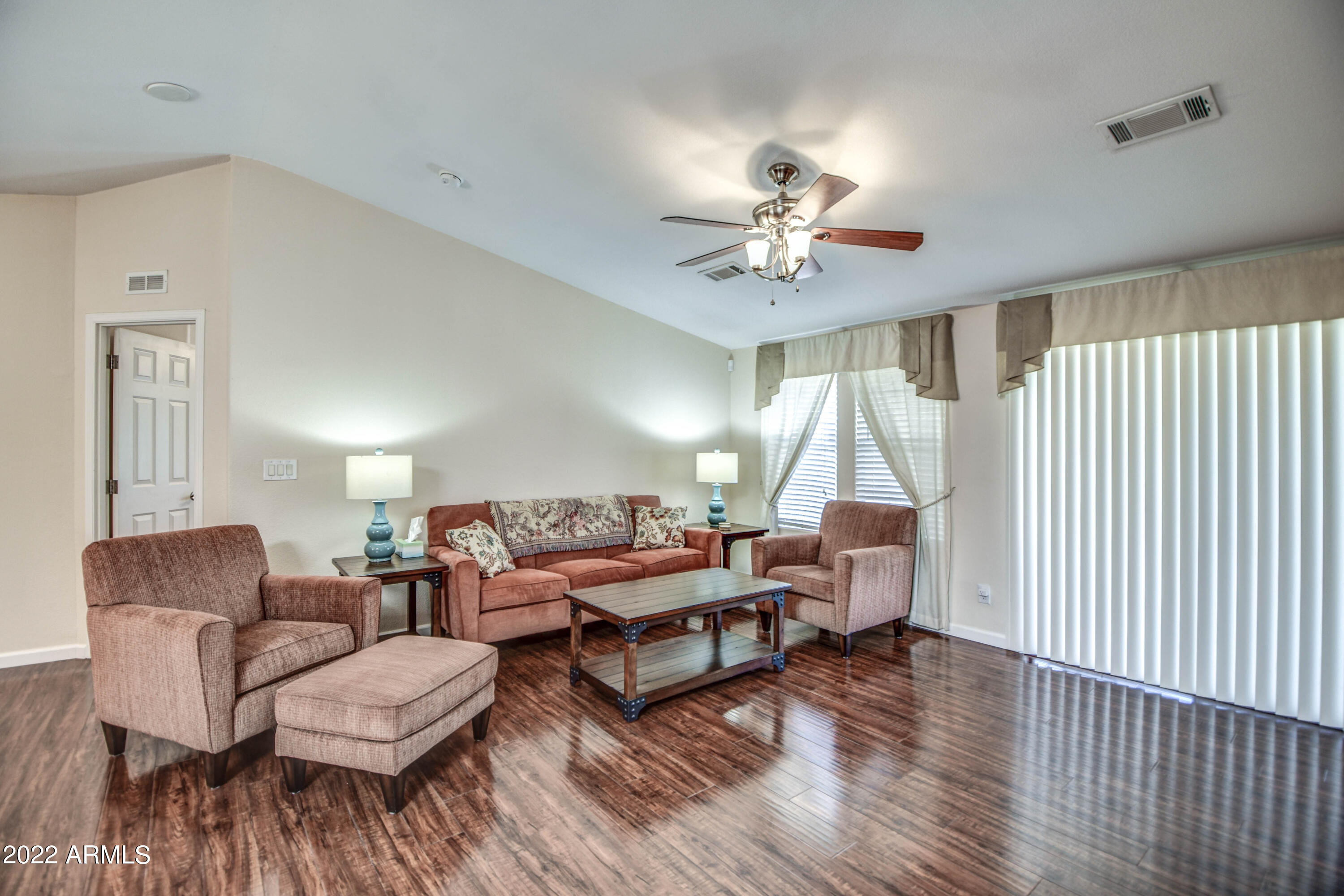 2550 South Ellsworth Road, Unit 647 Mesa, AZ 85209 - Photo 14 of 39 LIVING 1