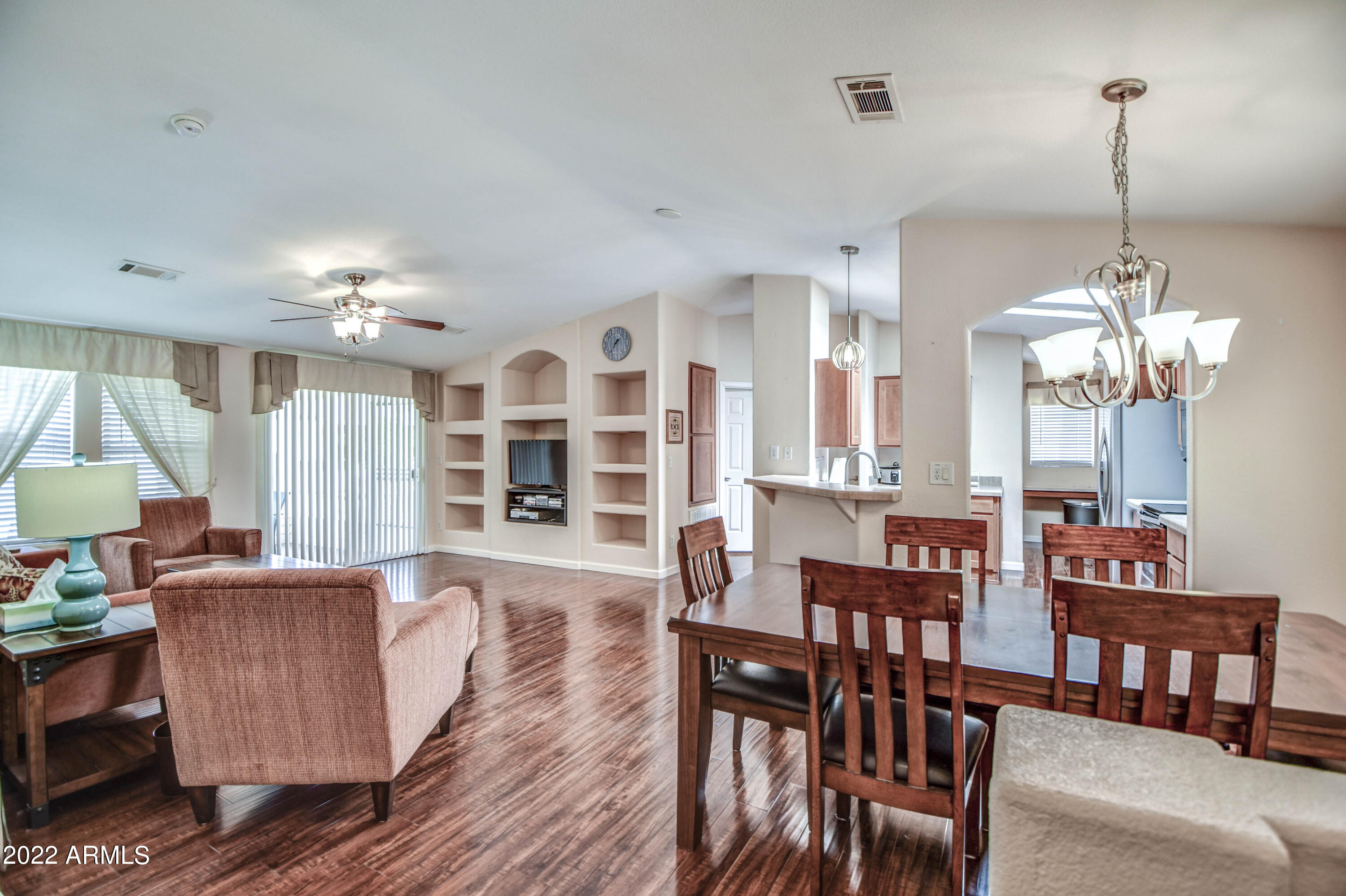 2550 South Ellsworth Road, Unit 647 Mesa, AZ 85209 - Photo 17 of 39 LIVING 4