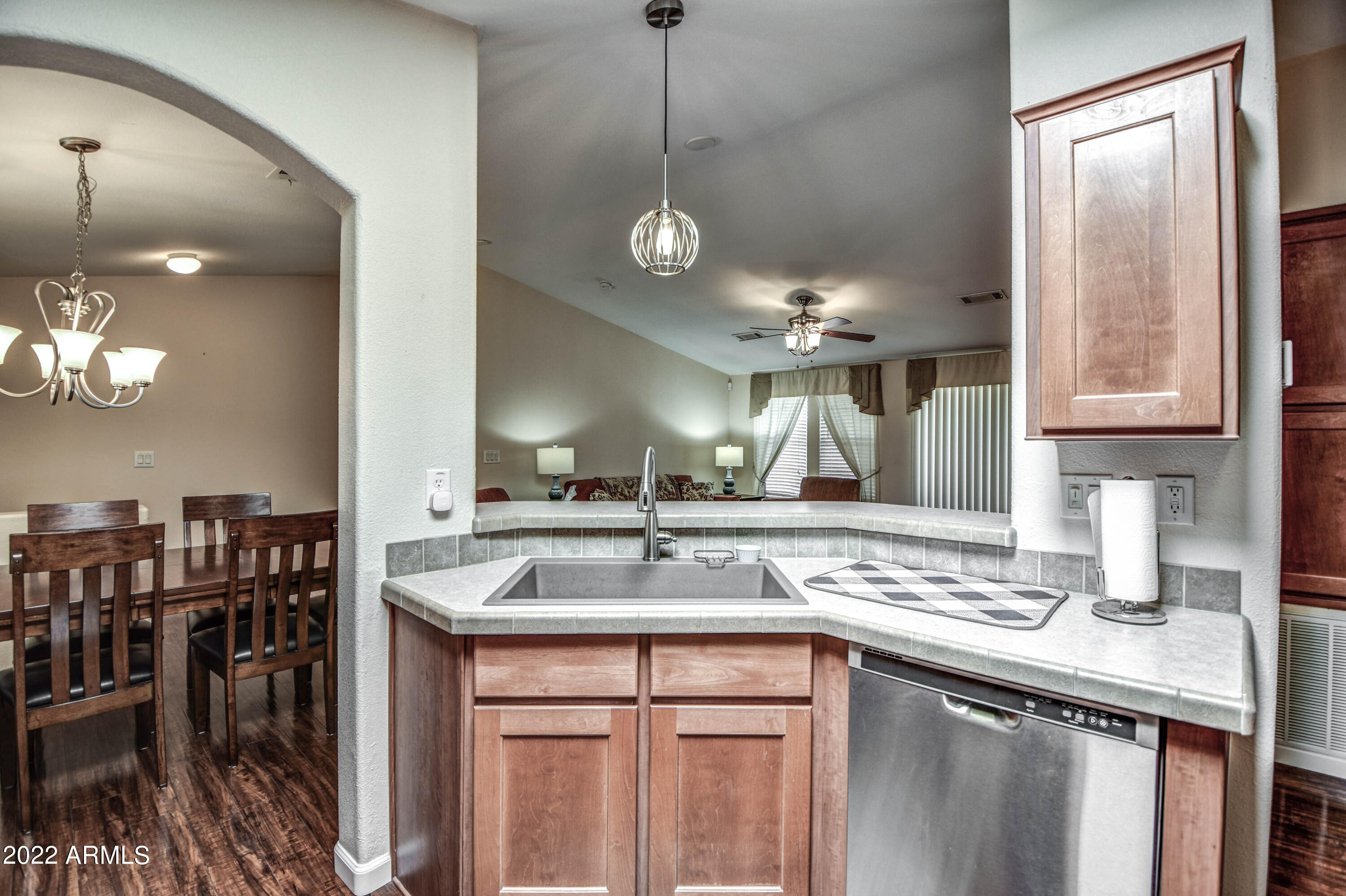 2550 South Ellsworth Road, Unit 647 Mesa, AZ 85209 - Photo 8 of 39 KITCHEN 4