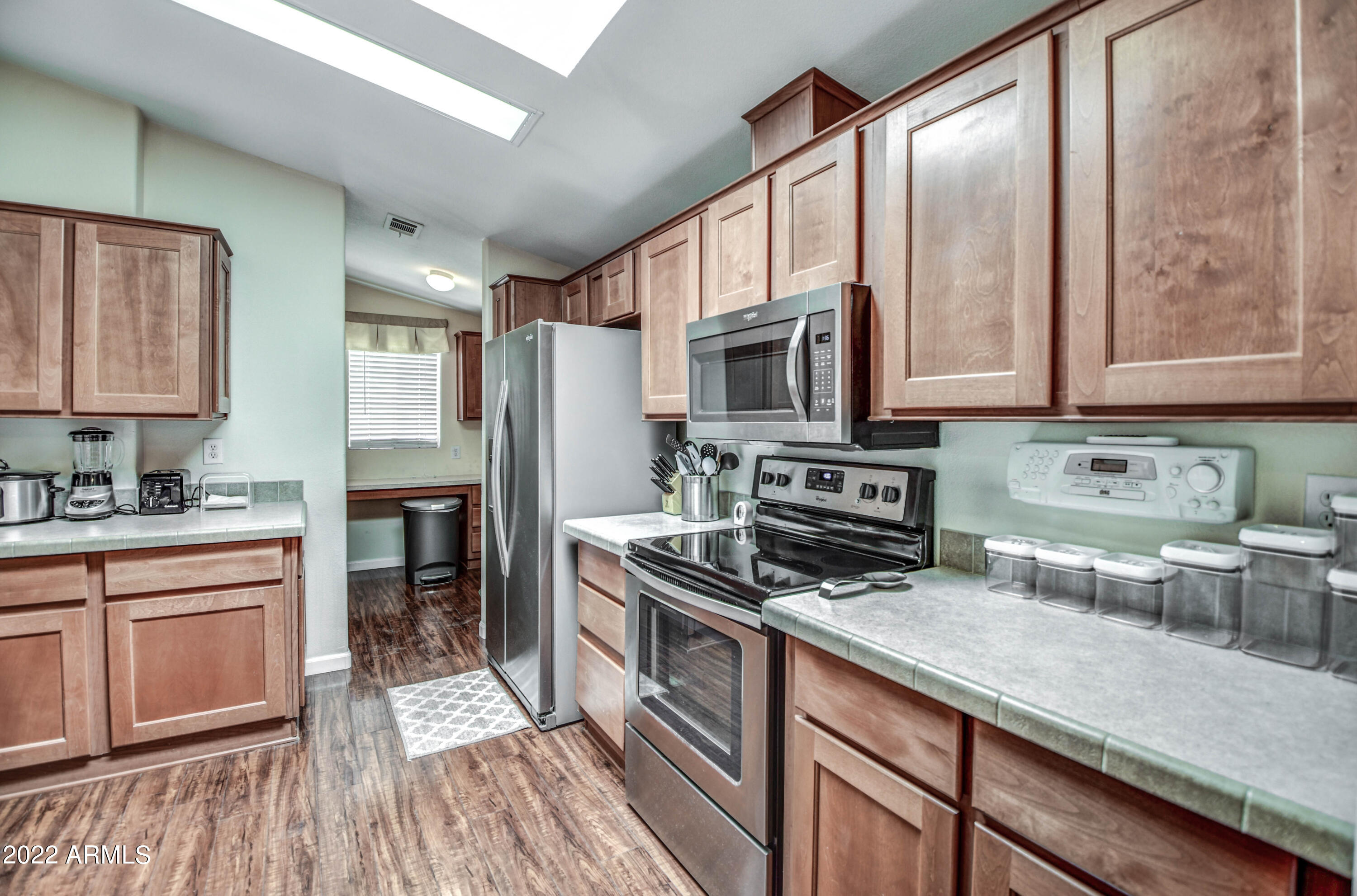 2550 South Ellsworth Road, Unit 647 Mesa, AZ 85209 - Photo 9 of 39 KITCHEN 5