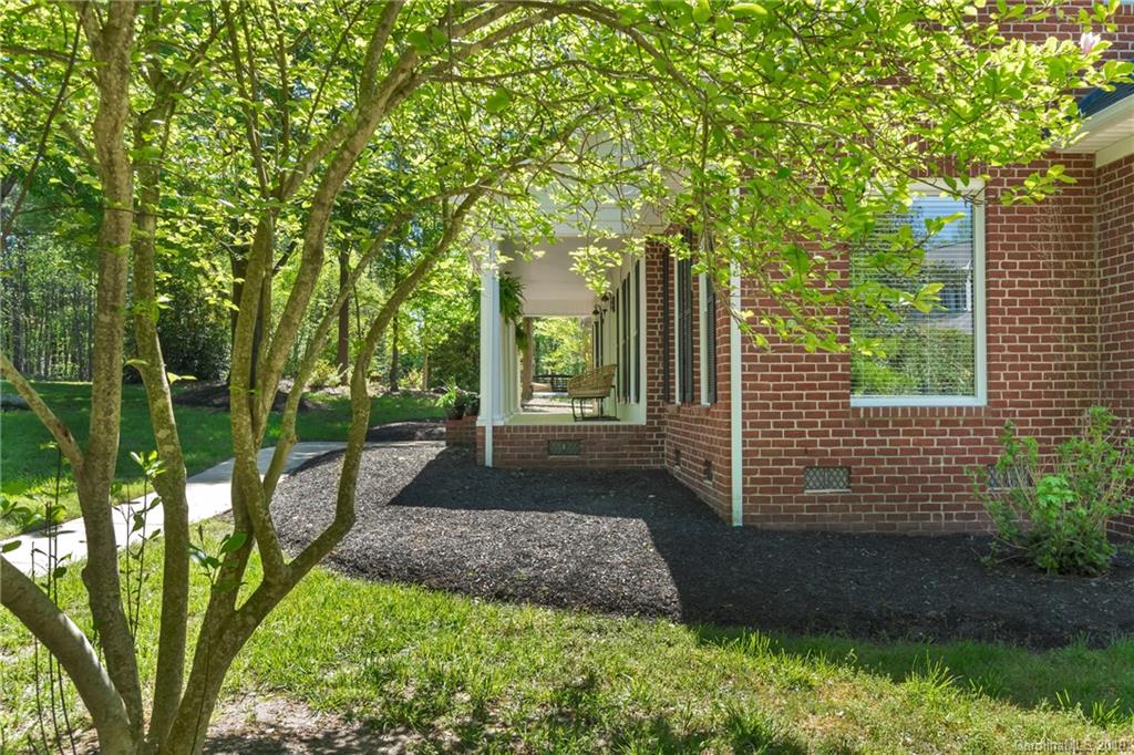 101 Spring Branch Road Fort Mill, SC 29715 - Photo 4 of 47