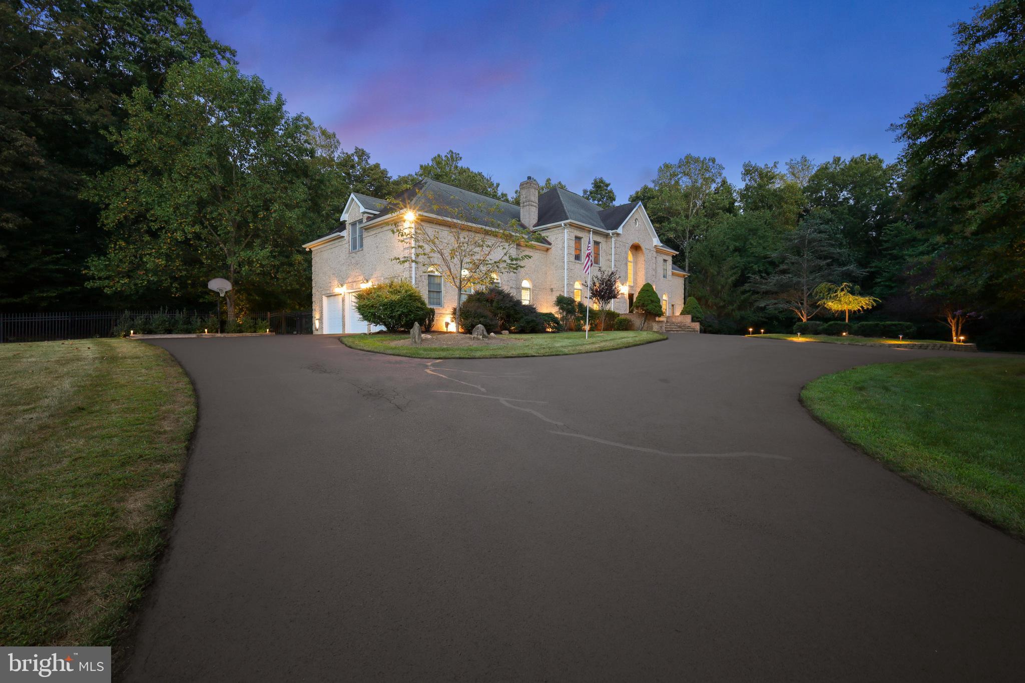 10409 Kingsbridge Road Ellicott City, MD 21042 - Photo 14 of 102 Gallery Image 14