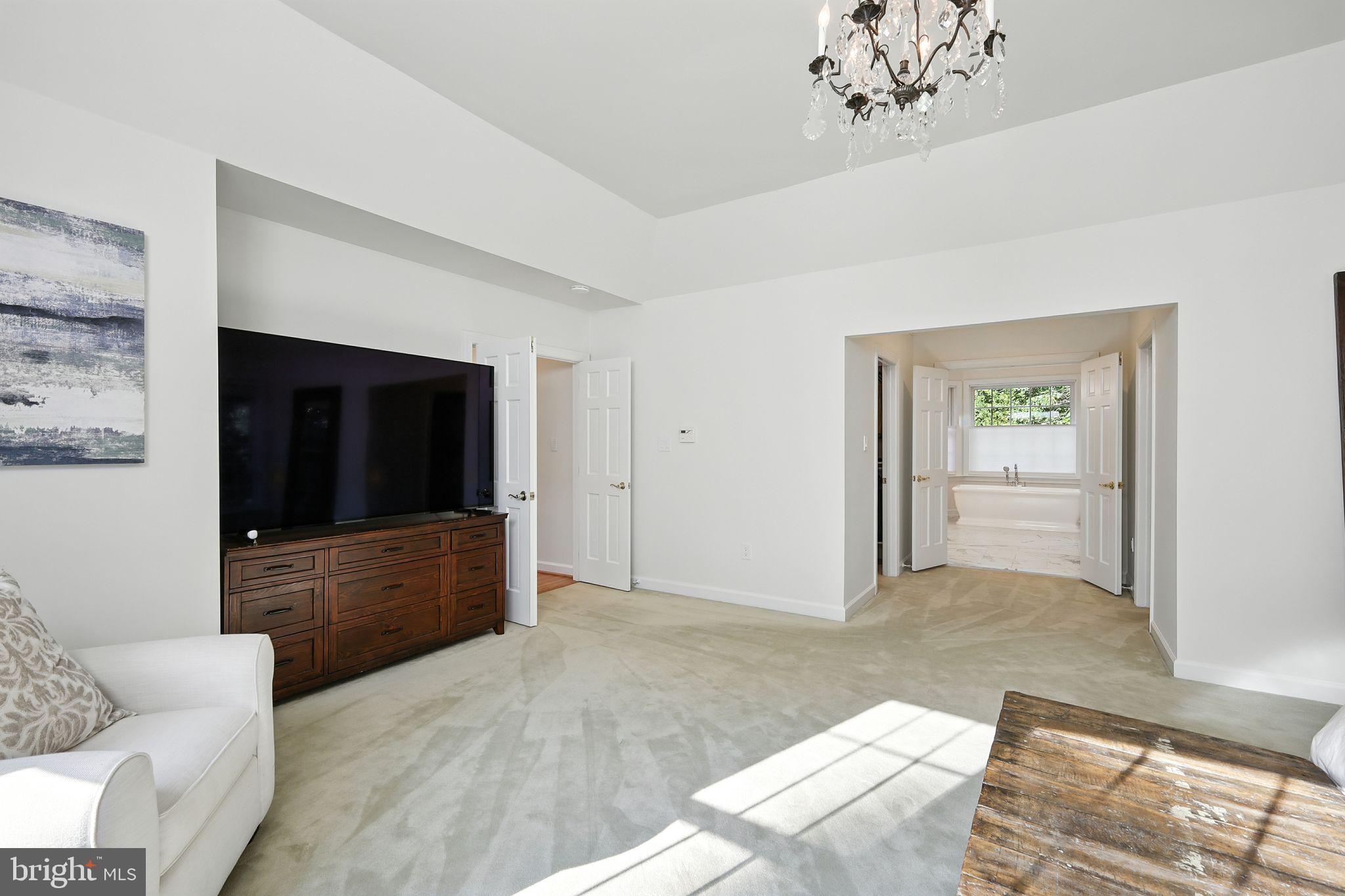 10409 Kingsbridge Road Ellicott City, MD 21042 - Photo 23 of 102 Gallery Image 23