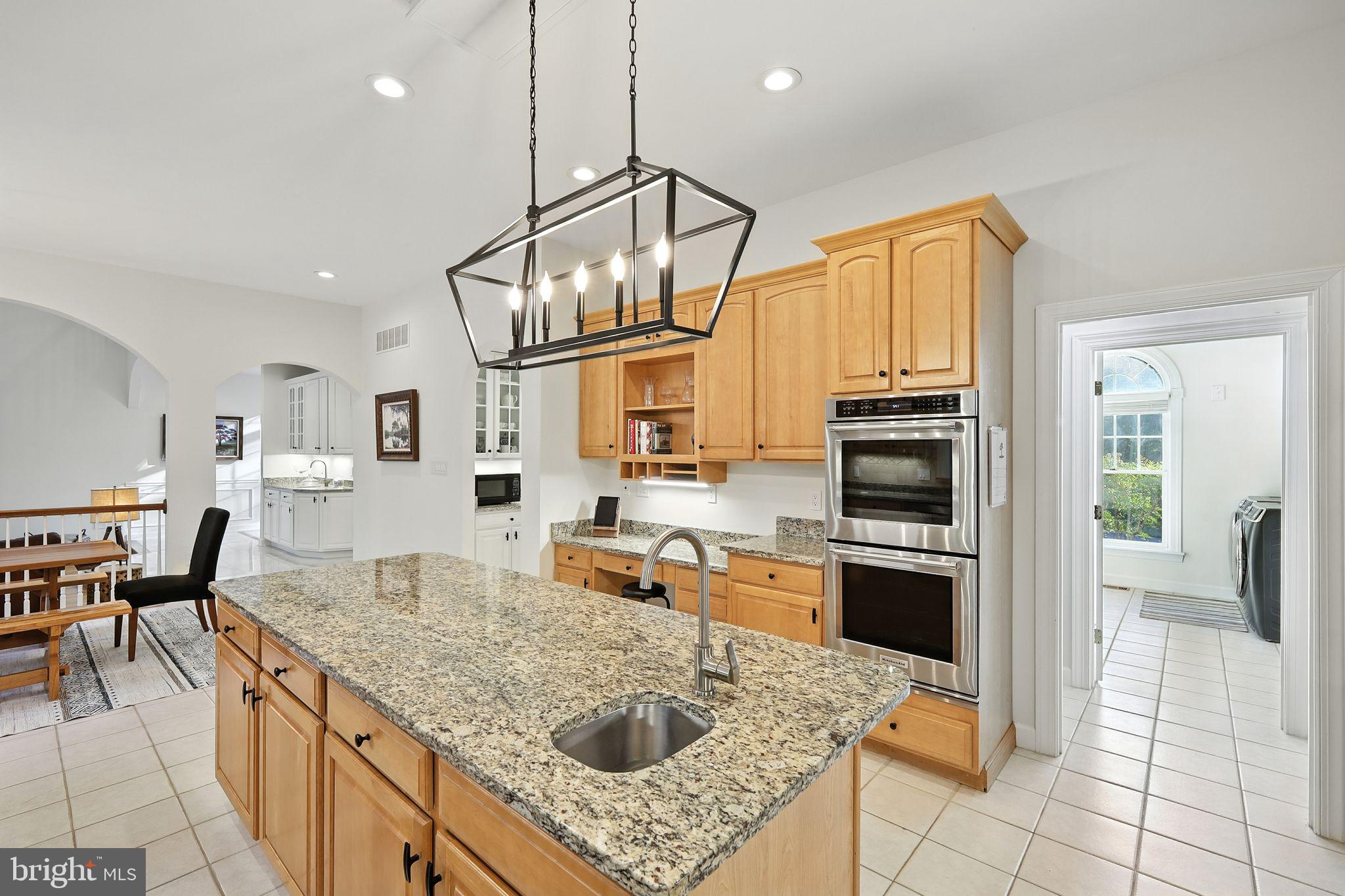 10409 Kingsbridge Road Ellicott City, MD 21042 - Photo 38 of 102 Gallery Image 38