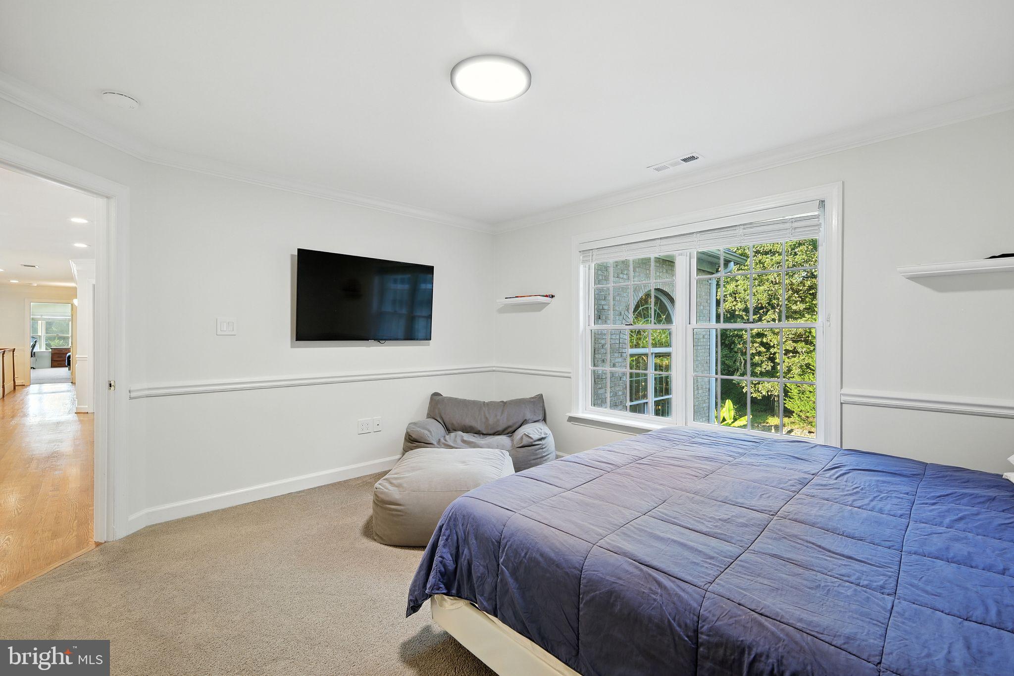 10409 Kingsbridge Road Ellicott City, MD 21042 - Photo 44 of 102 Gallery Image 44